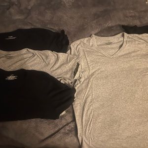 5 Calvin Klein v neck tees